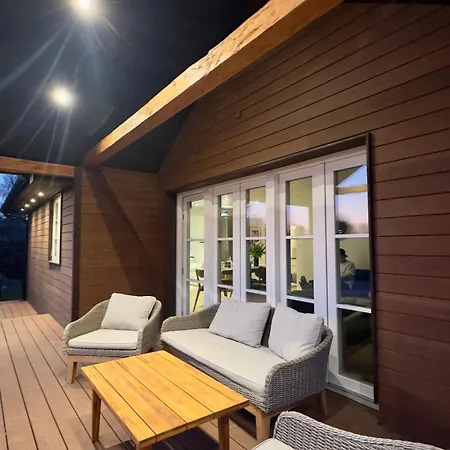 Luxury Nature Retreat