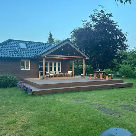 Luxury Nature Retreat