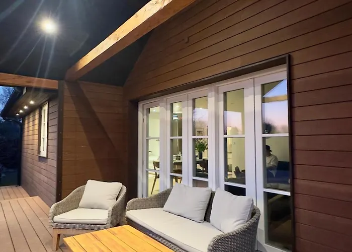 Luxury Nature Retreat